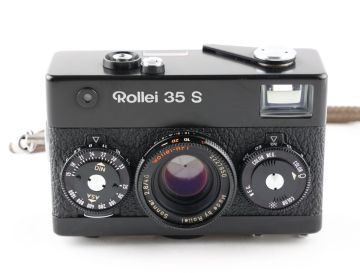【かめらや】4298 ジャンク品 Rollei 35 S Sonnar 40mm F2.8 単焦点 コンパクトフイルムカメラ
