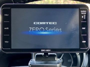 １円スタート！ 送料無料！　ＣＯＭＴＥＣ　コムテック　ＺＥＲＯ　８００Ｖ 　中古美品！