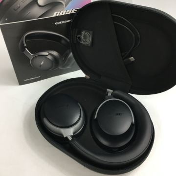 ★G02127 Bose QuietComfort Ultra Headphones ワイヤレスヘッドホン ブラック 動作確認済み 美品