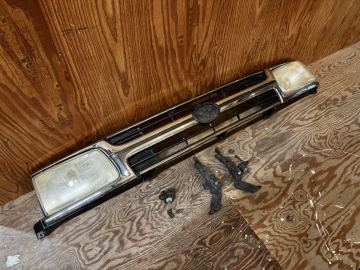 ハイラックス　スポーツピックアップ rzn152 rzn147 ホットカンパニー スマートフェイル グリル ヘッドライト ASSY