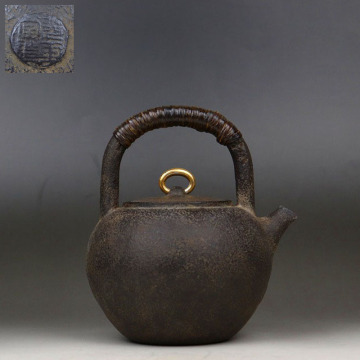 時代金工 光玉堂造 小ぶり金環摘蓋 保普羅式 土器形鉄砲口鉄瓶 身在印　煎茶道具