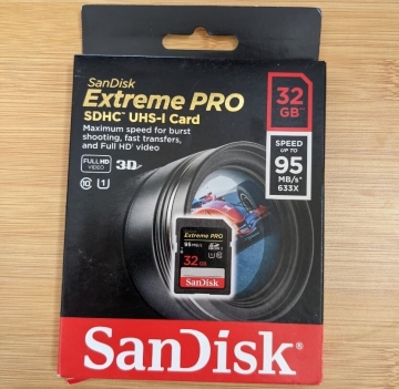 SanDisk Extreme PRO SDカード 32GB 新品未開封 95MB/s メモリーカード