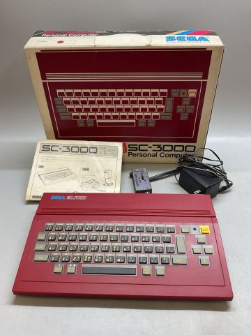 N2 SEGA SC-3000 パーソナルコンピューター Personal Computer 本体 セガ レッド 外箱 取扱説明書有り ACアダプター アンテナスイッチ