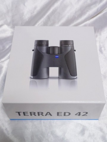 カールツァイス TERRA ED 42 8&times;42 双眼鏡 付属品良好 本体良好 