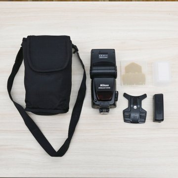 中古・美品・ジャンク Nikon ニコン SPEEDLIGHT スピードライト SB-800 カメラ アクセサリー ストロボ ケース付き
