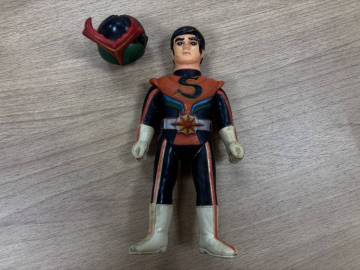 ◆同梱NG◆※北海道発送※△ 1円 旧バンダイ 仮面ライダー ストロンガー フィギュア 割れあり 雑貨 NEXT1165