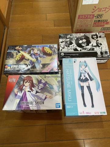 代行業者禁止！コトブキヤ 初音ミク ビルドファイターズギャン子など4個セット