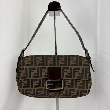 FENDI マンマバケット ズッカ柄 ショルダーバッグ ブラウン キャンバス フェンディ