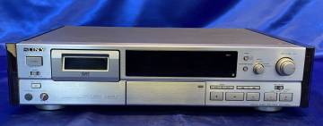 265 ● SONY DTC-59ESJ