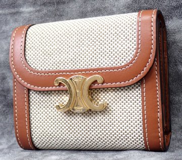 定価7.5万円ほど 美品 セリーヌ ジャガード 3つ折り財布 ゴールド金具 トリオンフ マカダム ブラウン キャンバス 財布 1289