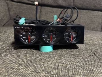 Defi デフィ DIN Gauge STS26B 水温計 油温計 油圧計 3連メーター 追加メーター　正規品