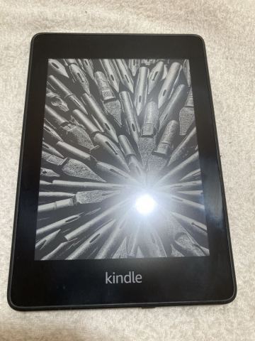 # Kindle Paperwhite 第10世代 8GB wifi PQ94WIF 動作品　初期化済み