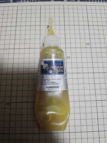 シマノ　SHIMANO　プレミアムグリス　残り7割　中古品