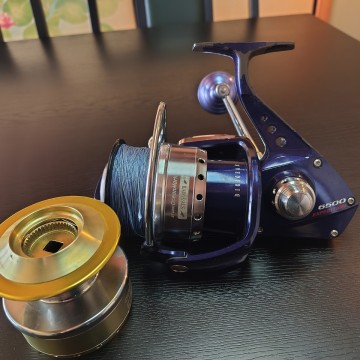 中古 ソルティガ Z 6500 EXP EXPEDITION スペアスプール付き (検索用 GT ヒラマサ 18000P クロマグロ キハダ )