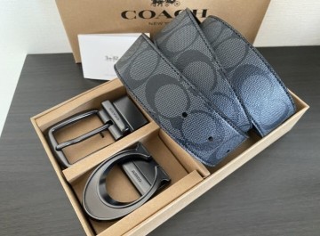 COACH　新品未使用 リバーシブル シグネチャー ベルト C型バックル ビジネス 紳士