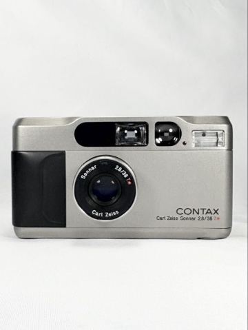 コンタックス / CONTAX T2 Carl Zeiss Sonnar F2.8 38mm T* コンパクトフィルムカメラ 動作品 