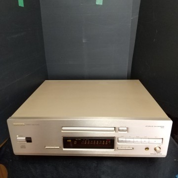 ONKYO Integra C-725 CDプレーヤー読み込みしませんジャンク