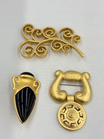 上2603-329 ビンテージ GIVENCHY ゴールドカラー ブローチ 装身具 大ぶり デザイン ジバンシー ジバンシィ ヴィンテージ アクセサリー