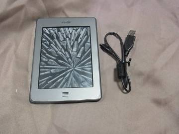 amazon Kindle 　 電子書籍リーダー D01200　英語版　動作確認済