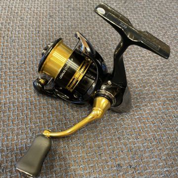 極美品！ダイワ 23レガリス LT2000S-P