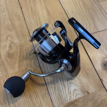 極美品！ ダイワ 23レグザ LT5000-C