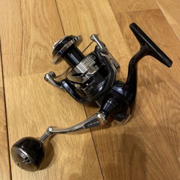 美品！シマノ 21ツインパワーSW8000HG