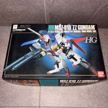 ● 未組立 旧HG ZZガンダム　絶版品　MSZ-010 1/144 ダブルゼータガンダム ガンプラ