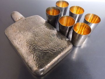 シルバー 銀製 SILVER 刻印 槌目 スキットル 純銀銀製刻印 6カップ 酒器セット 合計 約277g 日本製　　