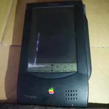 Newton MessagePad H1000 ジャンク品