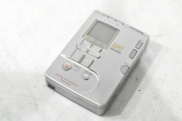 【G】SONY TCD-D100 DATレコーダー ソニー 元箱付属 3268090