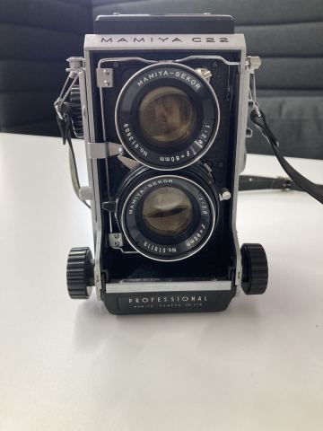 １円スタート MAMIYA 二眼レフカメラ f マミヤ MAMIYA-SEKOR PROFESSIONAL SEKOR フィルムカメラ Professional 二眼レフ 0311K①