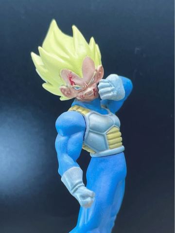 フルリペイント・改造　ドラゴンボール　DRAGONBALL DG フィギュア　ベジータ　ポーズ変更（人造人間18号戦イメージ）　ダメージ書き込み