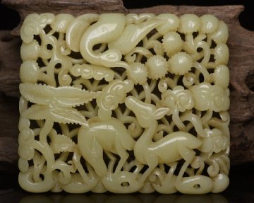 【清】関西某オークション購入 中国伝来 清時代物 和田玉 透かし彫り瑞獣紋彫牌 当時物 時代コレクション8L1-AY4