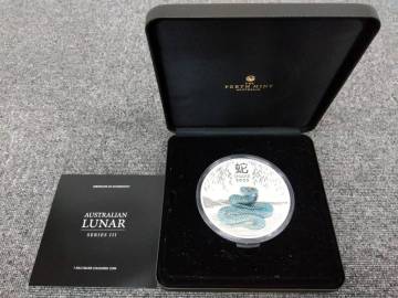 【1円スタート】カラーコイン　オーストラリア　ルナ シリーズ Ⅲ　1キログラム銀貨　2025年　干支　巳年　銀　パース造幣局　蛇　巳　Y2
