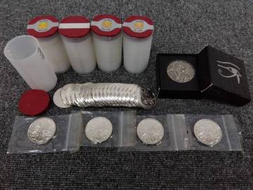 【10点まとめ】銀貨　ウィーン フィルハーモニー 管弦楽団 オーストラリア造幣局　エジプト 遺物 シリーズ ツタンカーメン　ケース付き　Y3