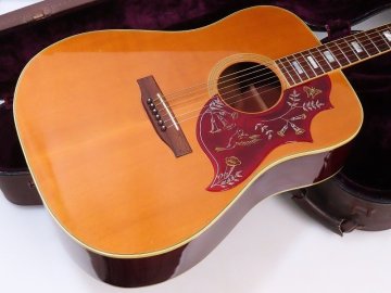 ♪♪Gibson HUMMINGBIRD 1976年製 アコースティックギター ハミングバード ギブソン ケース付♪♪032900001♪♪