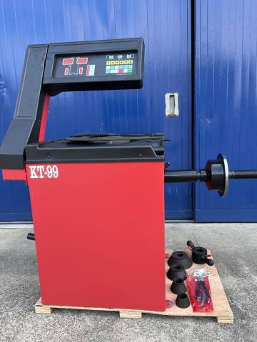 新品　一年間保証　 kt99 ホイールバランサー 100V ウエイト位置照準レーザー器付 タイヤ ホイル 24インチ対応