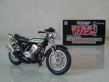 rs サンエス アオシマ 1/24 少年マガジンカスタムバイクコレクションpart3 あいつとララバイ＆特攻の拓 真嶋秋生 KH400 レインボー 未展示