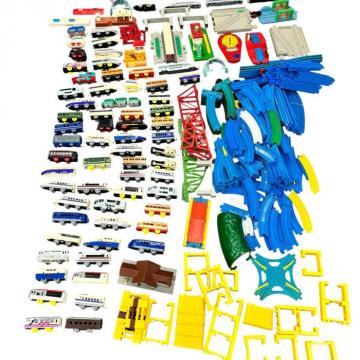 TOMMY トミー プラレール 大量 おまとめ 鉄道 模型 新幹線 客車 貨物車 機関車 トーマス 線路 陸橋 トンネル 列車 在来線 【現状品】