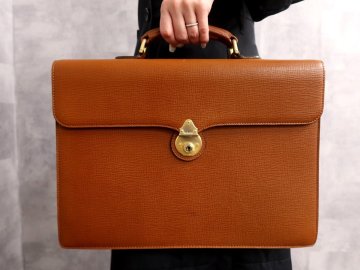 ●超美品●BURBERRY バーバリー●メンズ●カーフ レザー 本革●ハンド バッグ ブリーフ ケース●キャメル●G金具●A4 ビジネス●Js65963