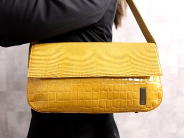 超美品●GIVENCHY ジバンシィ●4Gロゴ●クロコダイル オーストリッチ リザード 型押し レザー 本革●ショルダー バッグ●イエロー●Js65965