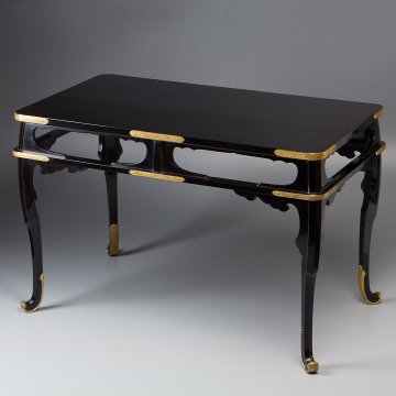 【五】木製漆塗 春日卓 箱付