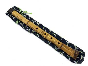 0246 S0801-30 【1円スタート】 尺八 龍水 銀三線 約54cm 約417g 銘あり 和楽器