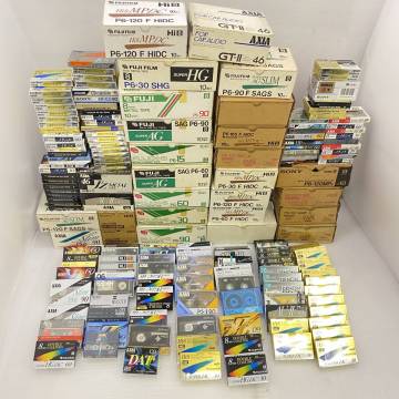 1000円スタート【まとめ売り】カセットテープ 大量 FUJIFILM Hi8MPDC120 Hi8きれい録り 165分 SUPERHG120 SONY ソニー MetalMPなど 約300本
