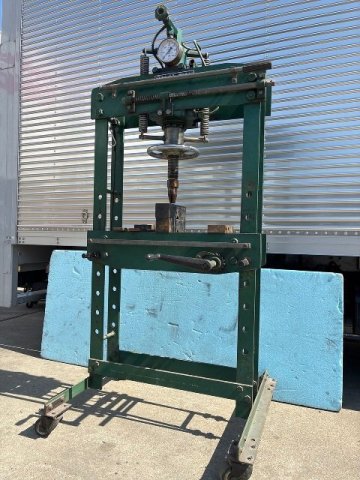 【1円スタート！】長崎ジャッキ 門型プレス機 NSP-15 油圧プレス機 能力15TON 自動車整備 動作良好 ※難有 ※直接引き取り限定※