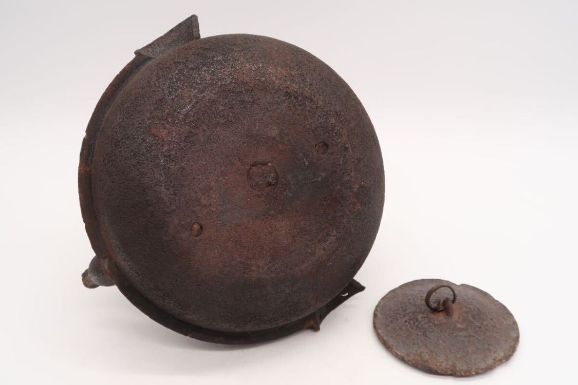 宮崎寒雉 造 身在印 鰐口形 鉄瓶 手取釜 在銘 鉄蓋 湯沸 急須 希少作 煎茶道具