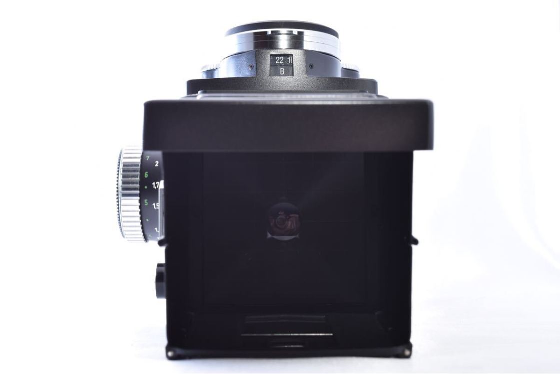 ★新品級★Rolleiflex ローライフレックス 2.8FX Planar 80 F2.8 プラナー TLR 二眼レフフィルムカメラ ★点検済み★ #d442