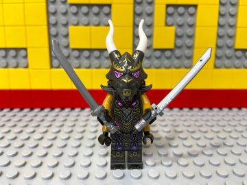 ☆ニンジャゴー☆ レゴ　ミニフィグ　クリスタルキング　正規品　人形　忍者　侍　敵　71771 闇の復活編　D12703