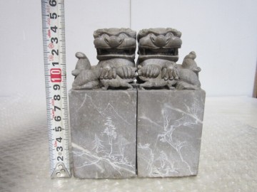 印材　一対　石 　獅子 　狛犬 　置物　印鑑　文鎮　彫刻　石彫　書道具　