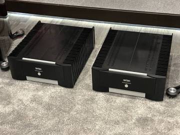 マークレビンソン　 mark levinson モノラル パワーアンプ No53６　展示品（２台セット）